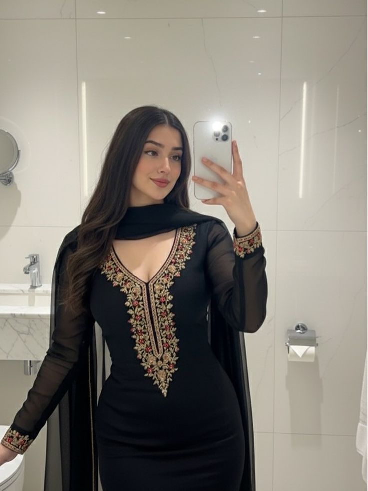 – Sarah, Paris