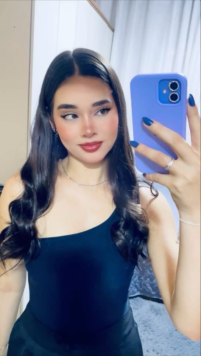 – Lina, Casablanca